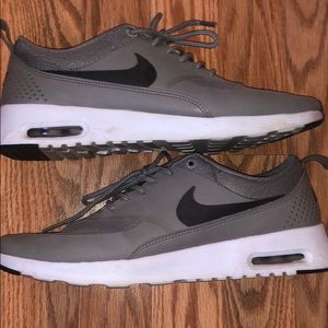 Nike Air Max Thea Gray